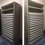 Armoire grise banque de tiroirs