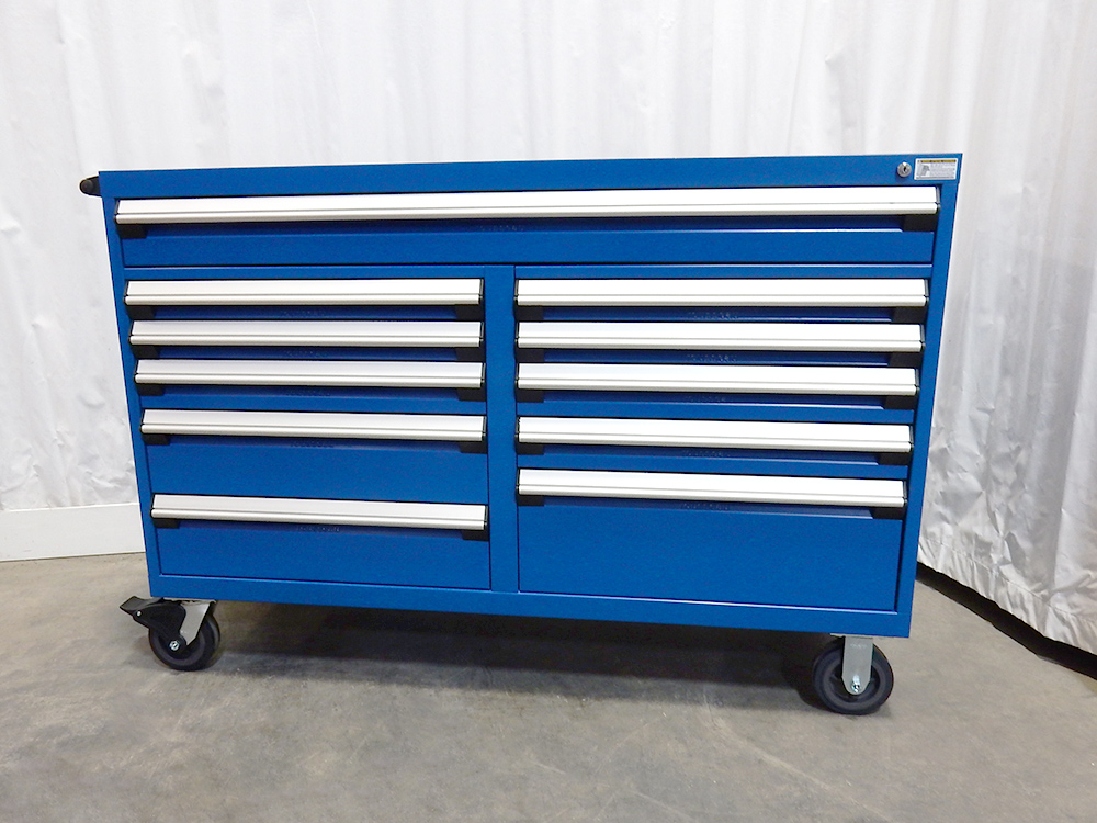 coffre à outils bleu